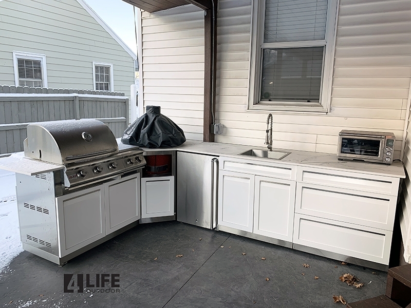 4 Life Outdoor kitchen cabinets Blaze grill and side burner 800
