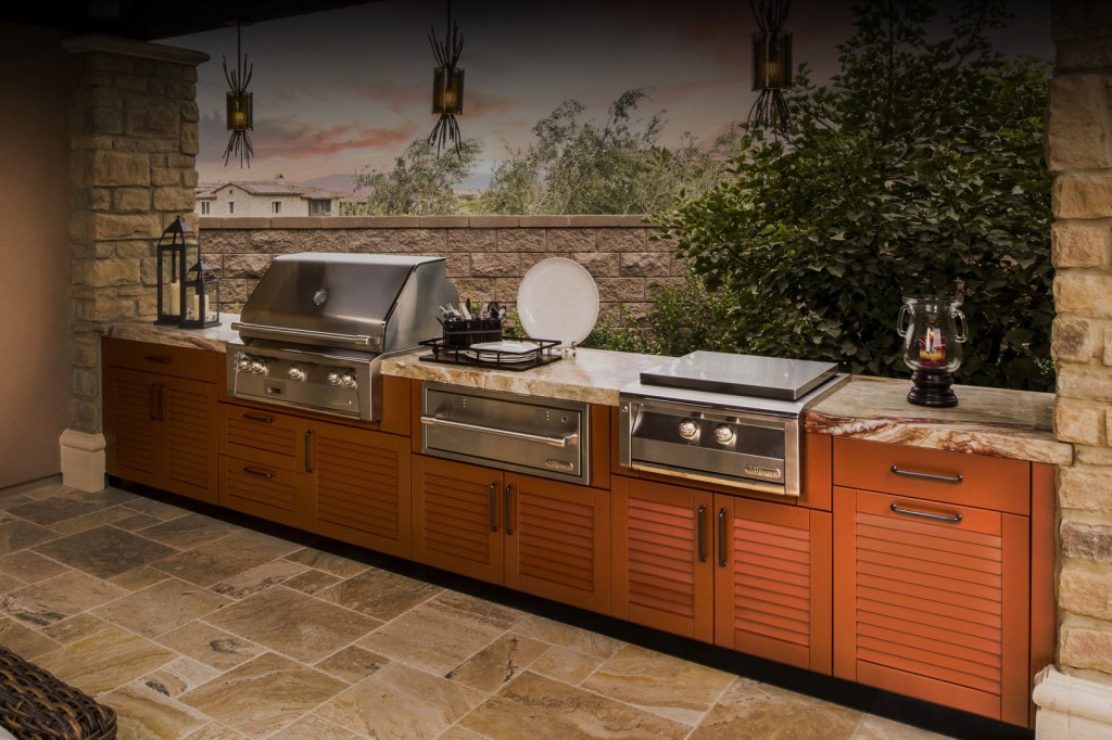 Brown Jordan outdoor kitchen