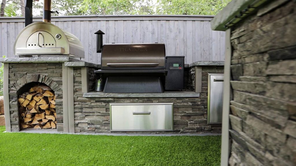 rta-outdoor-kitchen-with-built-in-traeger-gril
